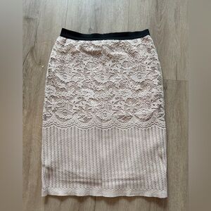 H&M Lace Pencil Skirt in Beige and Black womens size XS